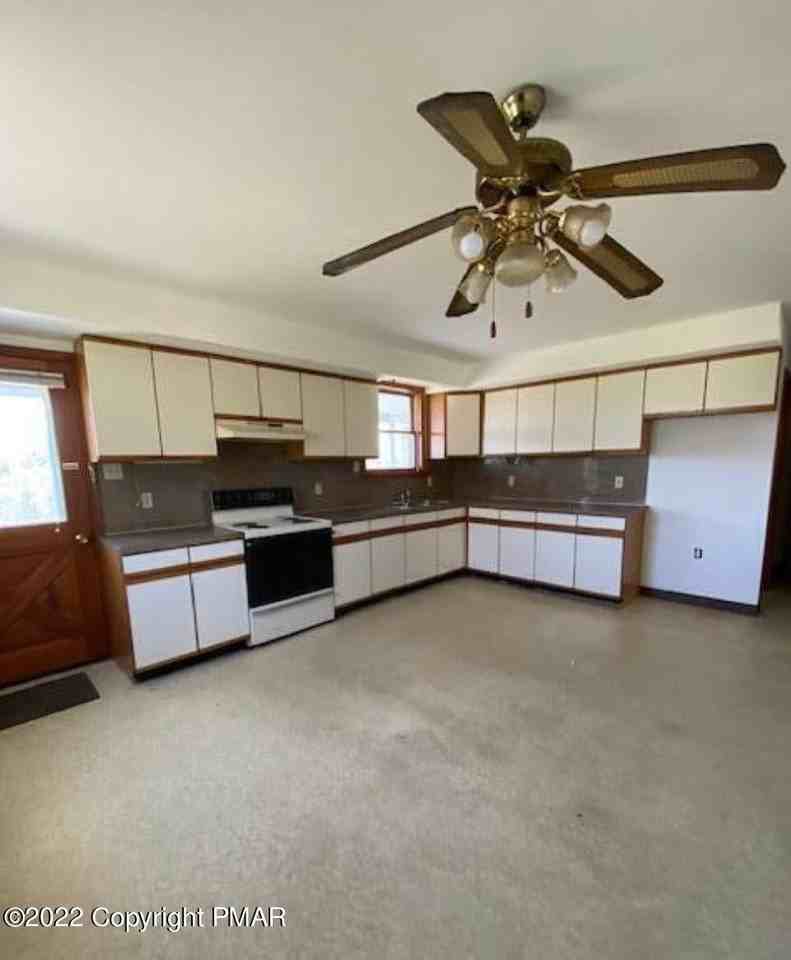 1414 Twin Pine Rd - Photo 2 of 7