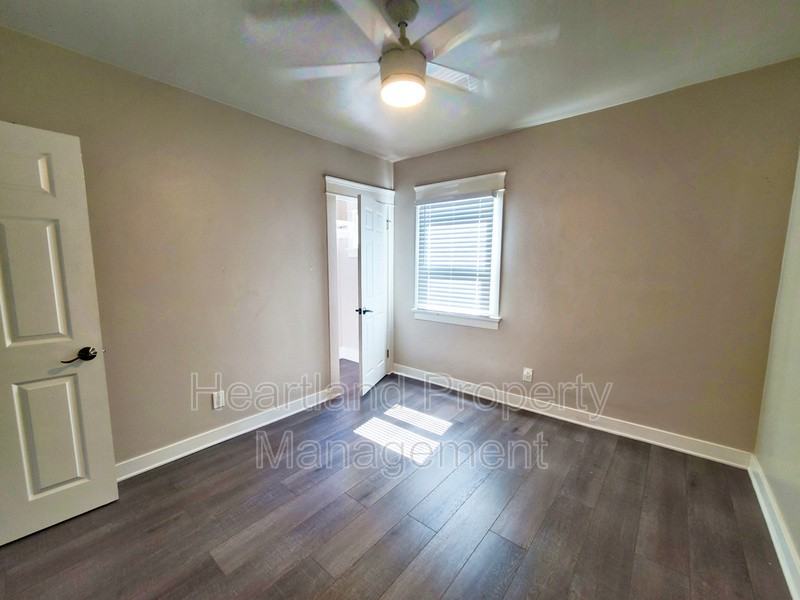 3878 36th St - Photo 5 of 7