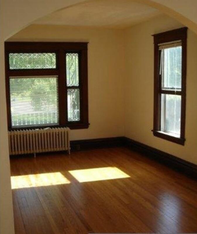 1984 Marshall Ave - Photo 3 of 6