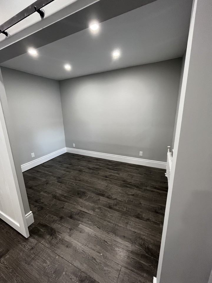 123 Arthur Street #2 - Photo 4 of 11