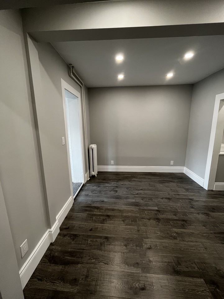 123 Arthur Street #2 - Photo 5 of 11