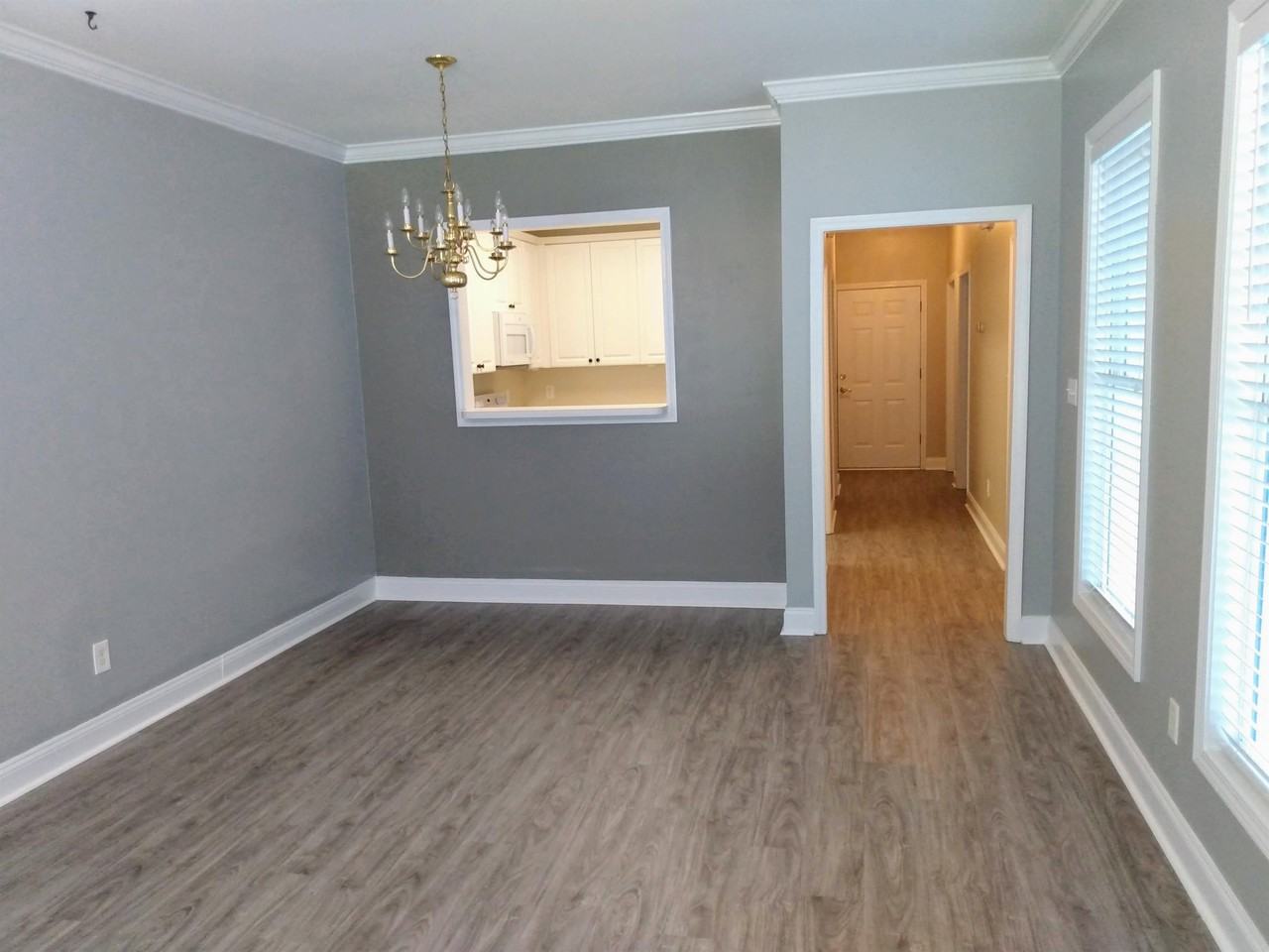 824 Howell Trce #1 - Photo 5 of 21