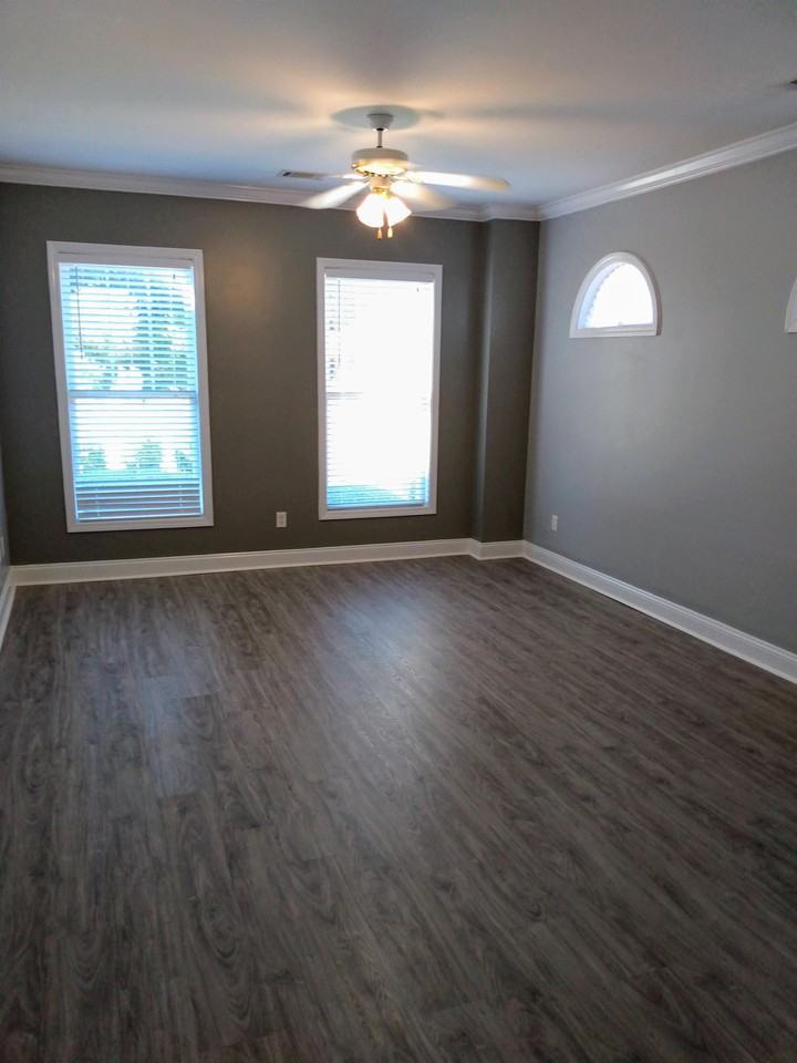 824 Howell Trce #1 - Photo 6 of 21