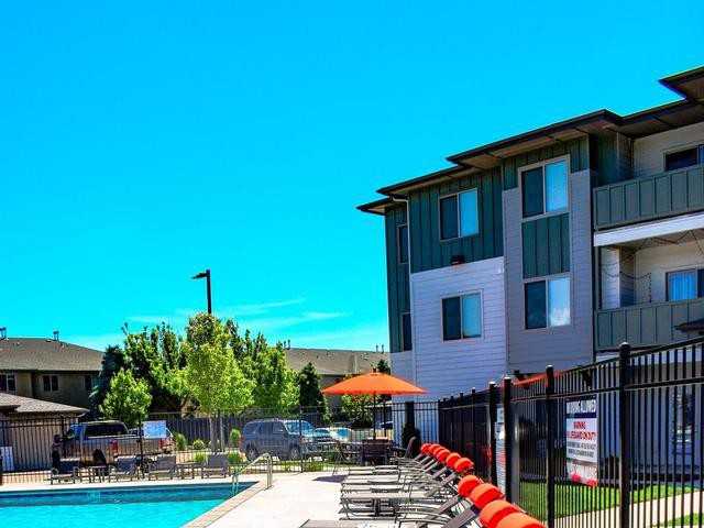 9101 W Lake Hazel Rd