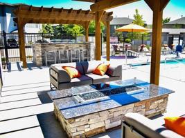 featured image of 9101 W Lake Hazel Rd