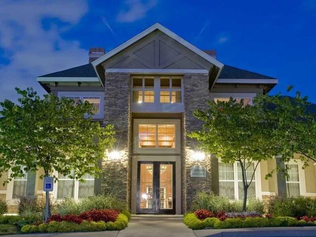 5202 E 81st St - Photo 3 of 37