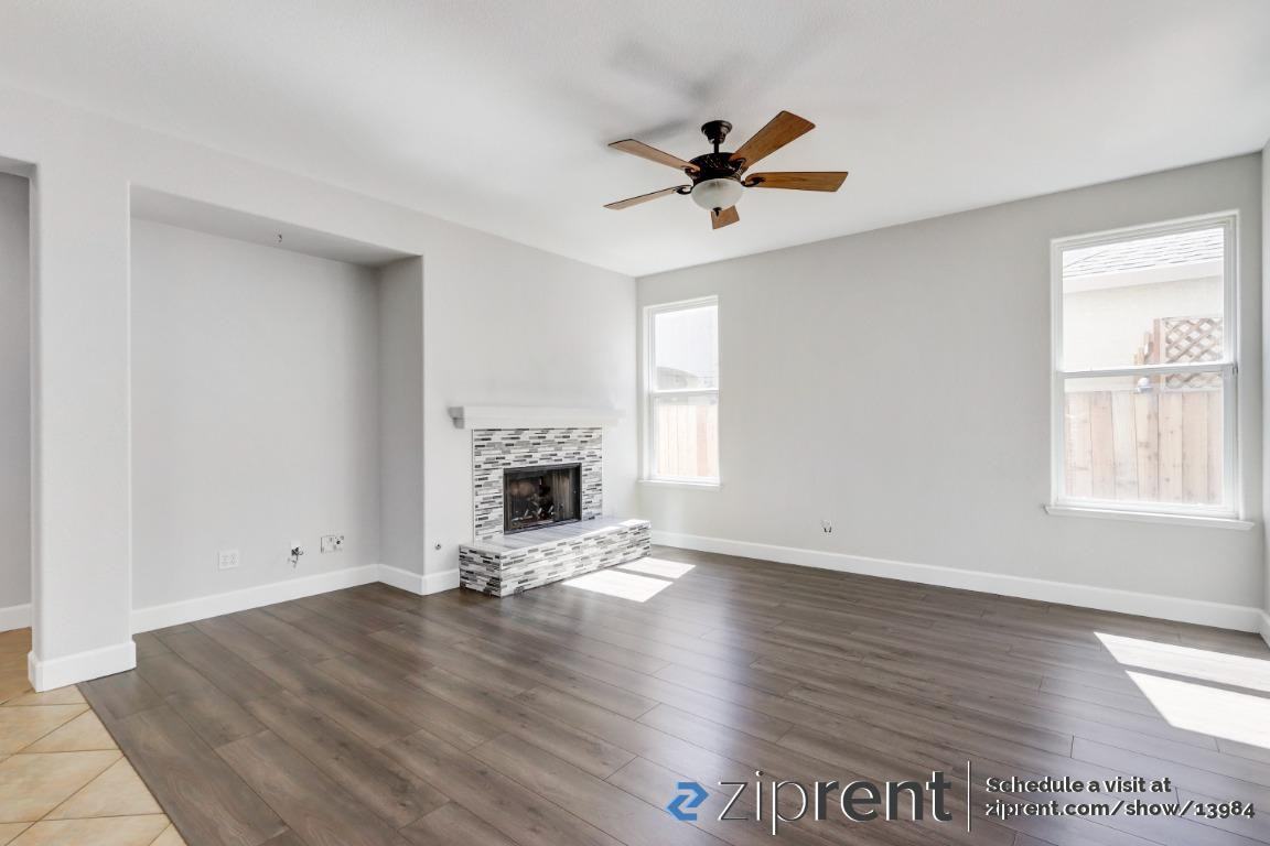 414 Goblet Pl - Photo 2 of 19
