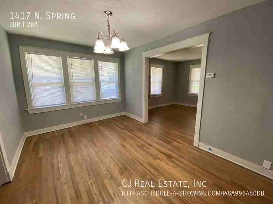 1417 N Spring St - Photo 3 of 9
