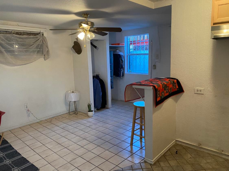 W 59th Dr - Photo 4 of 7