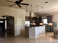 923 Krona Ct - Photo 2 of 8