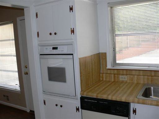 2120 Northside Dr NW - Photo 3 of 17