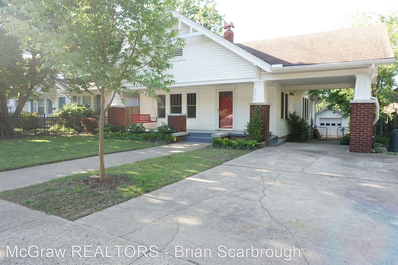 1332 E 20th St - Photo 2 of 11