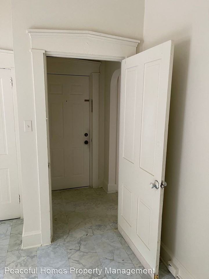 31 N Lime St - Photo 3 of 10