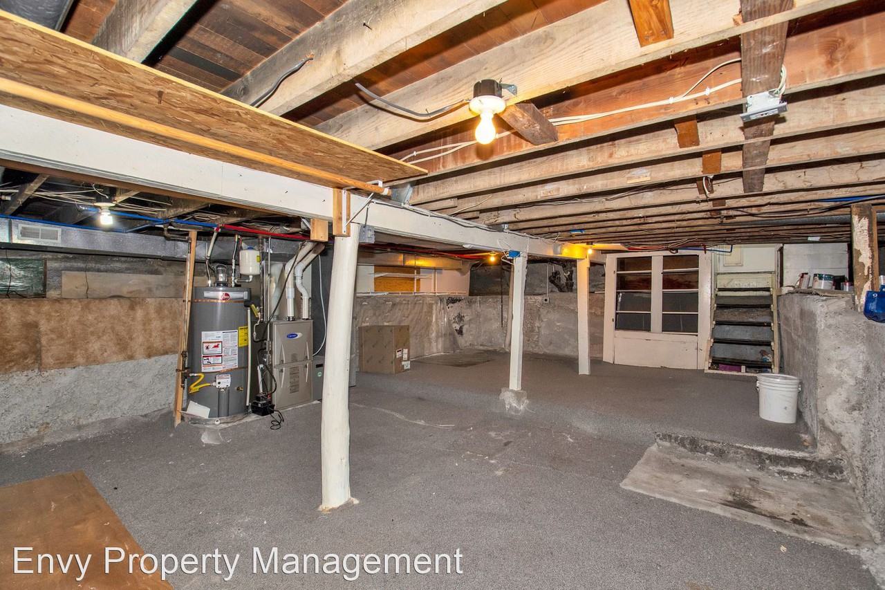 1351 S Roberta St - Photo 2 of 20