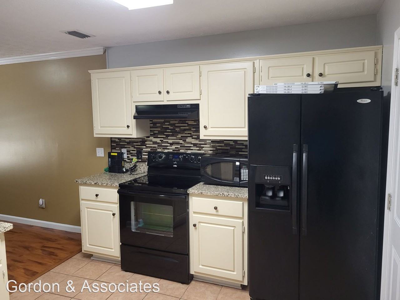 2301 16th Pl Lot 3 - Photo 2 of 12