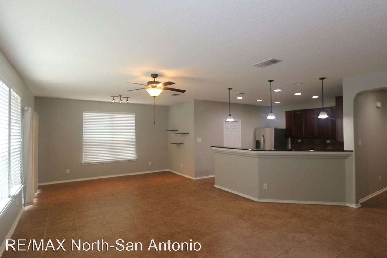 4526 Bexley Trl - Photo 3 of 22