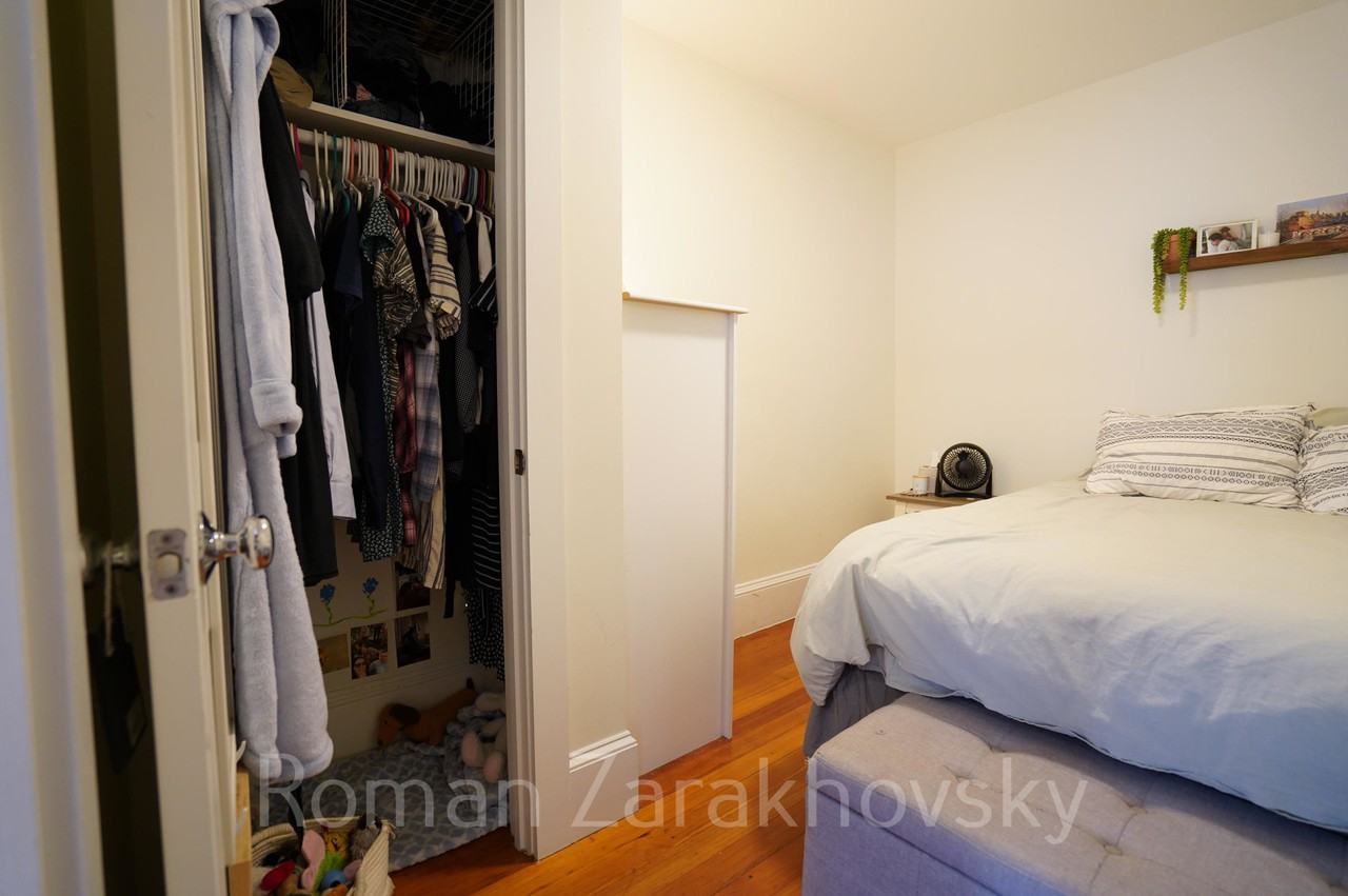 81 Harvard St #22A - Photo 6 of 19