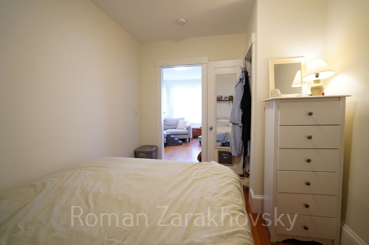 81 Harvard St #22A - Photo 7 of 19