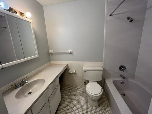 8045 Xerxes Ave S #202 - Photo 3 of 22