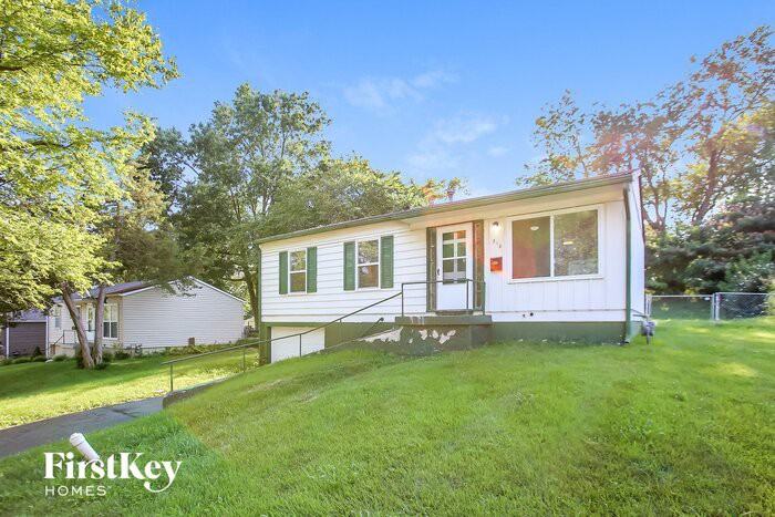 318 N Geronimo Dr - Photo 2 of 15