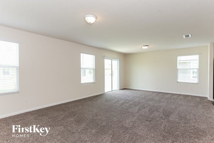 9107 Bighorn Trl - Photo 3 of 15