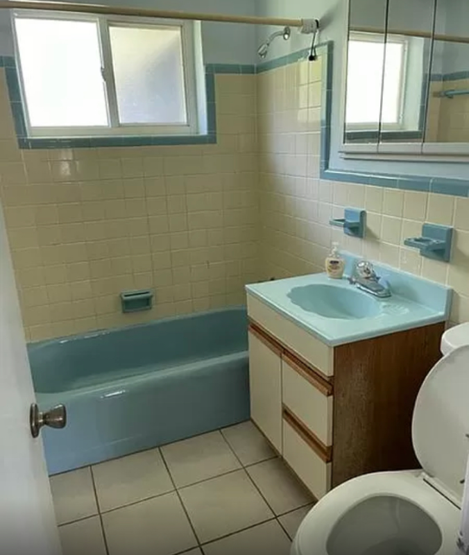 2910 Arch Dr Fl 34232 - Photo 2 of 8