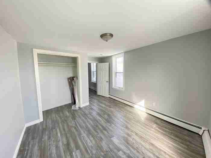 1 City Line - Photo 2 of 9