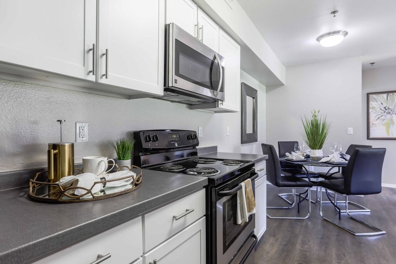 Magnolia Ridge - Photo 3 of 20