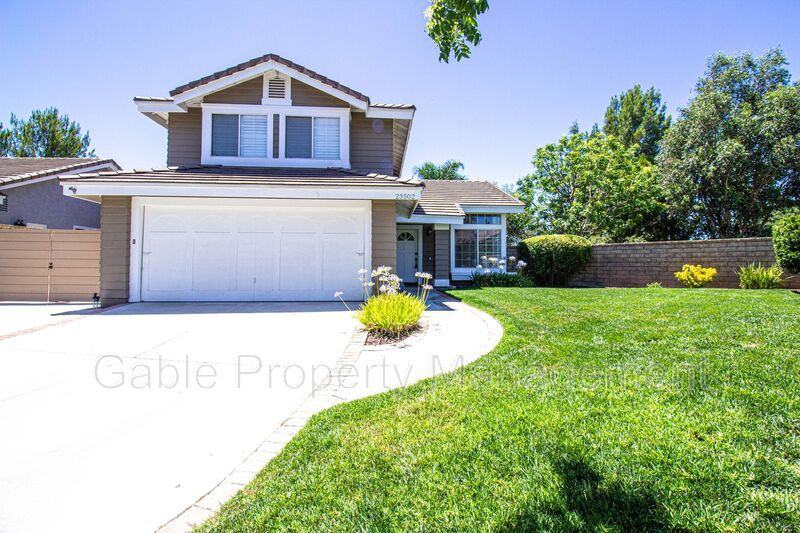 23502 Northfield Ct - Photo 3 of 43