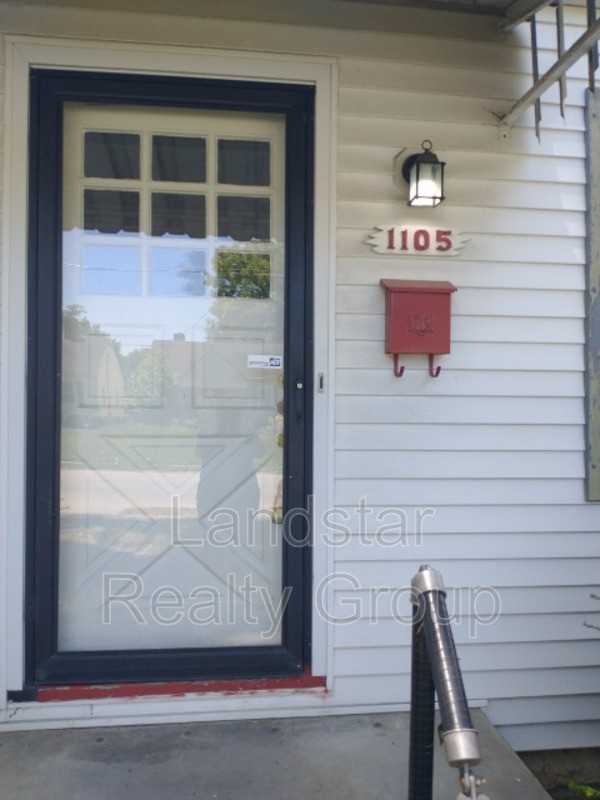 1105 Berry Blvd - Photo 2 of 25