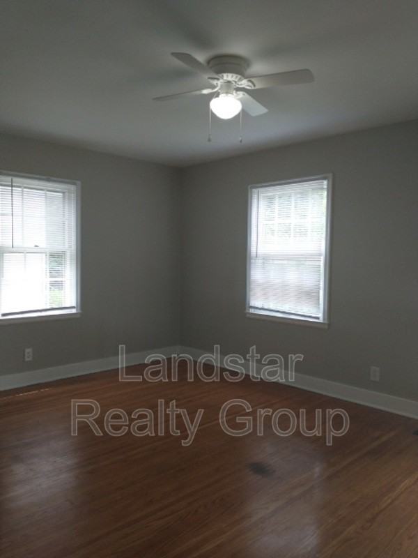 1105 Berry Blvd - Photo 6 of 25