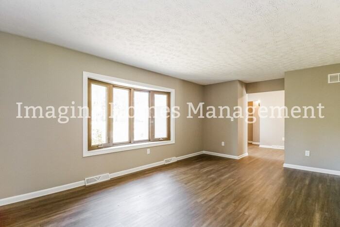 1301 W Loveland Ave - Photo 3 of 22