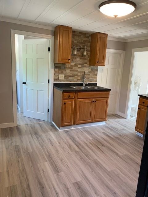 7 Otis St #C - Photo 2 of 20