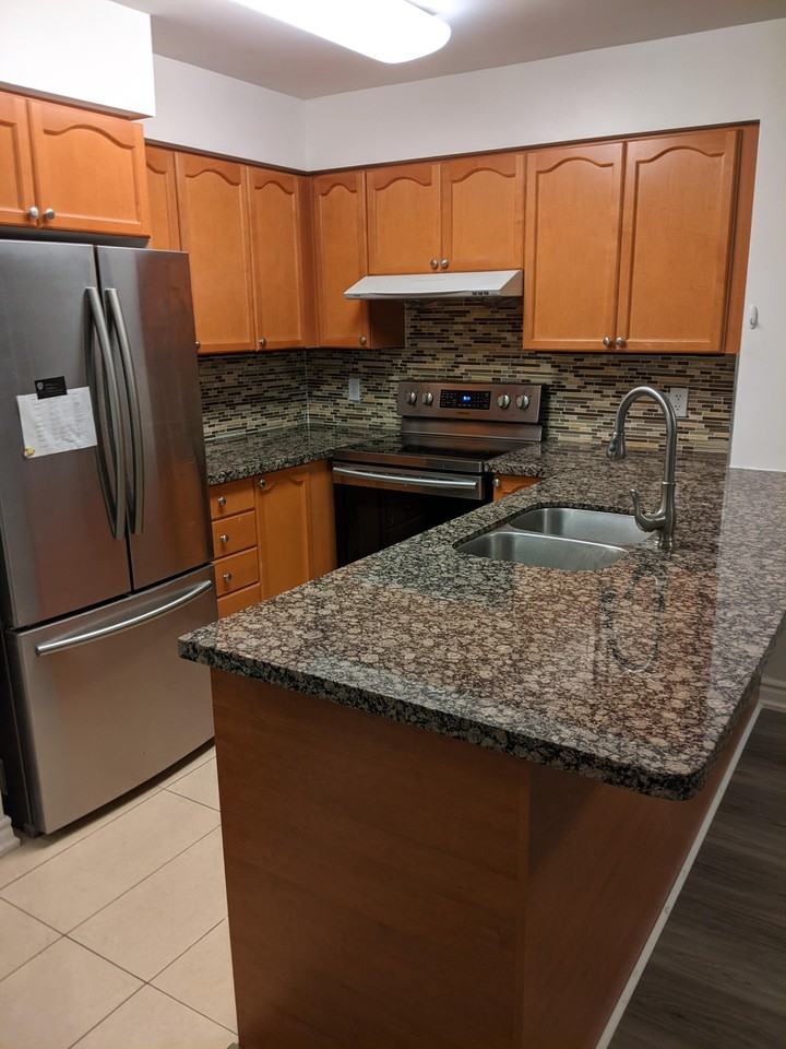 23 Hollywood Avenue - Photo 2 of 11