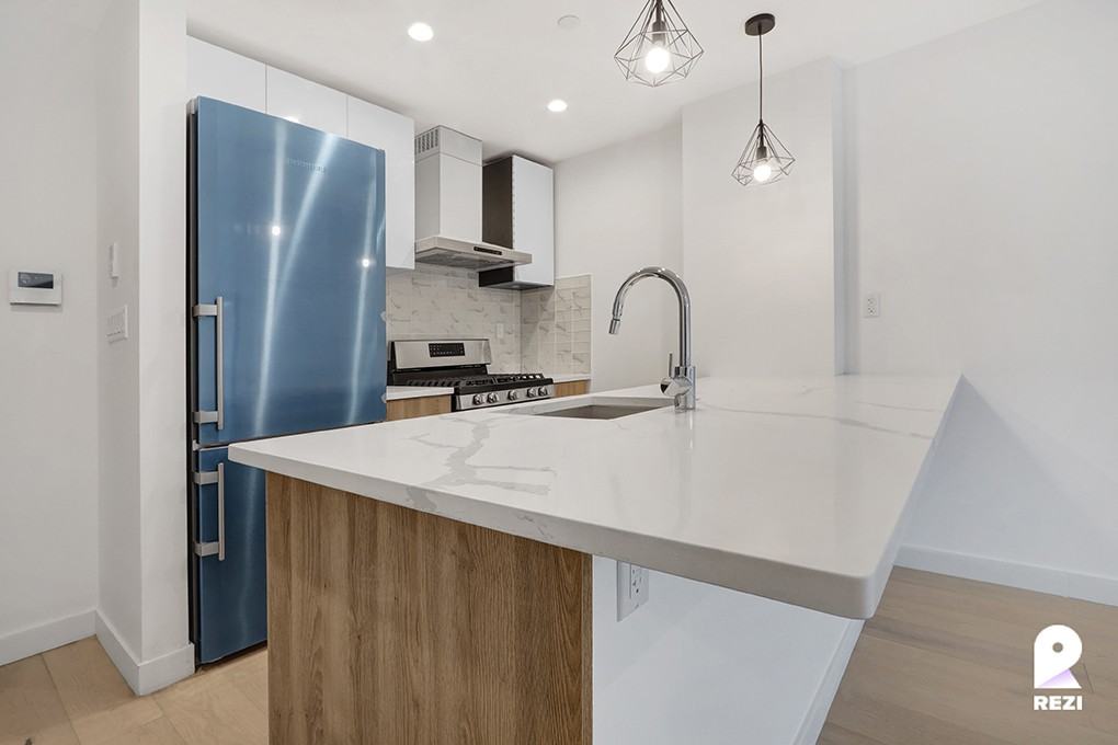 148-37 88th Ave - Photo 2 of 9