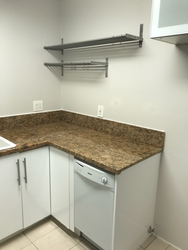 5552 Fernhill Cir #A - Photo 2 of 12