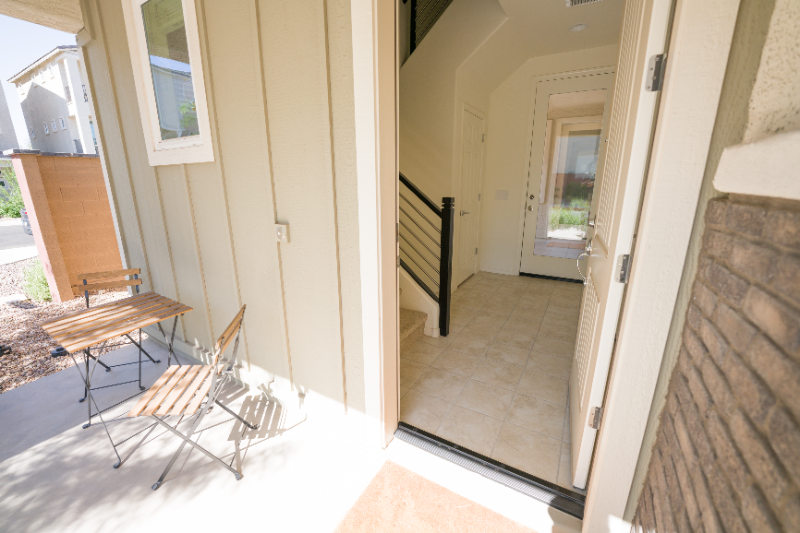 1218 S Sunset Dr - Photo 3 of 47