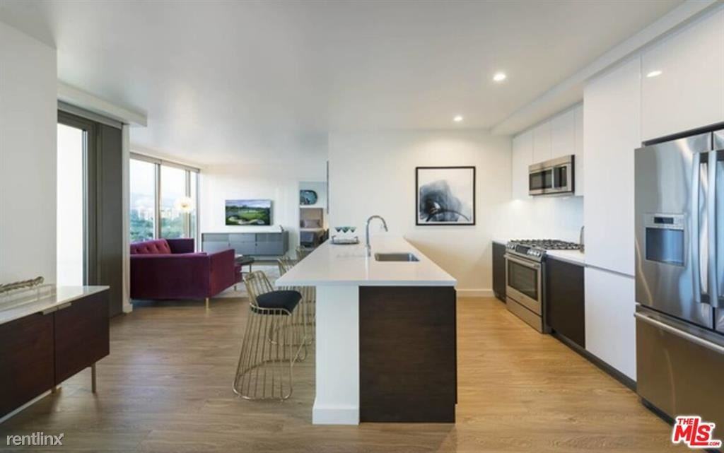 6245 Wilshire Blvd #704