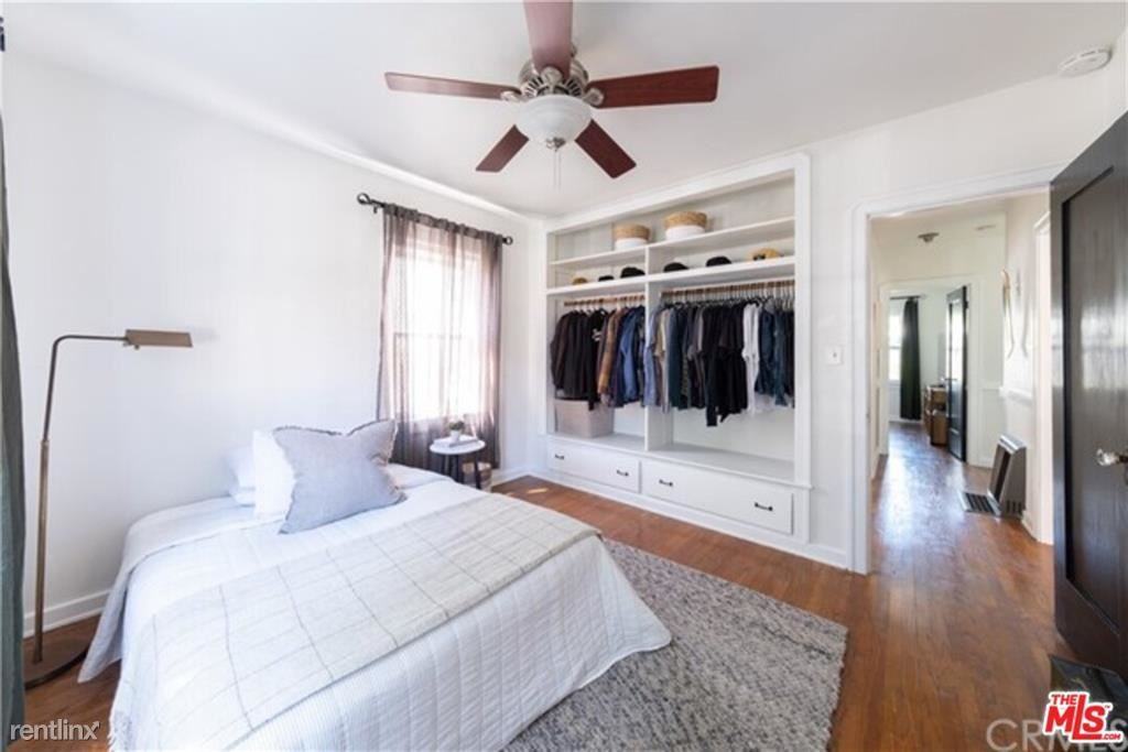 1124 S Parton St - Photo 2 of 10