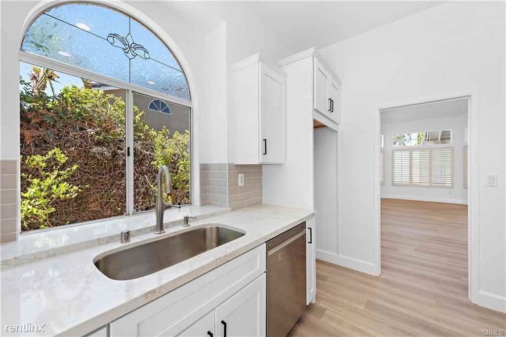 20952 Morningside Dr - Photo 2 of 8