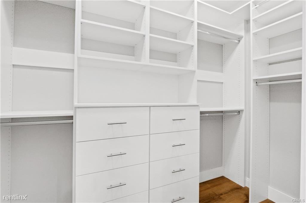 2838 E Coalinga Dr - Photo 3 of 8