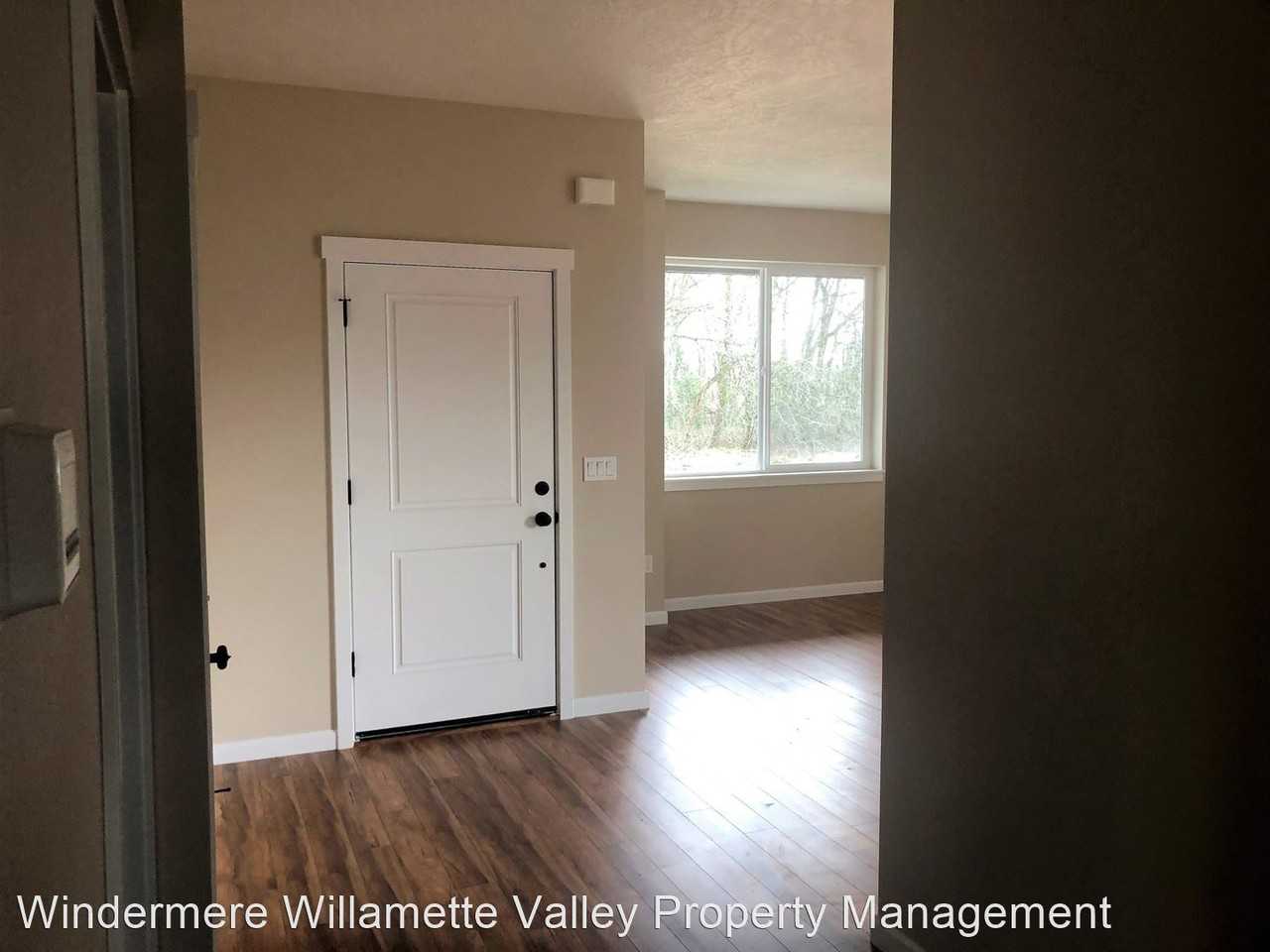 5836 Ne Chandra Ct - Photo 2 of 49