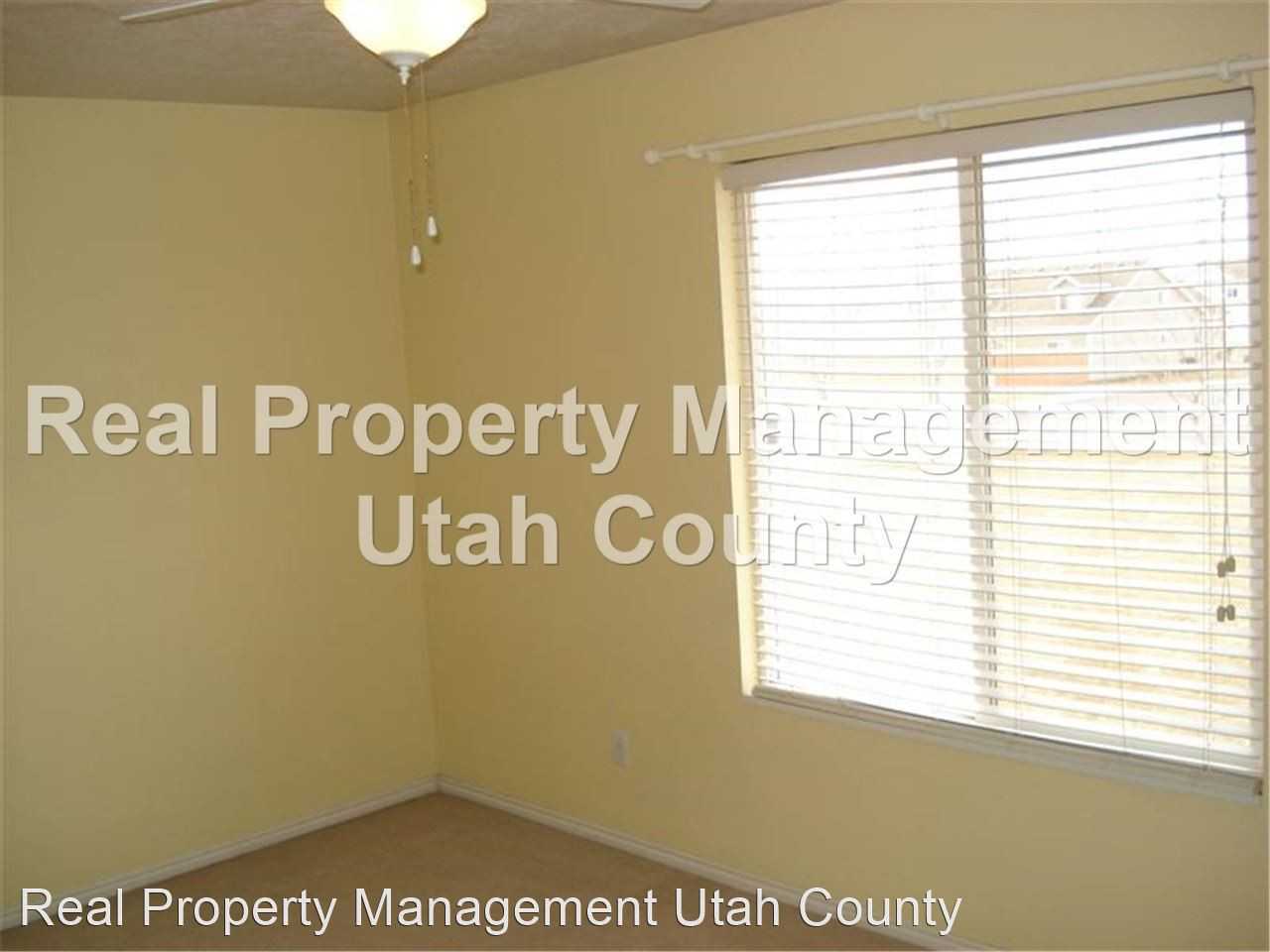 1143 N 2780 W - Photo 2 of 10