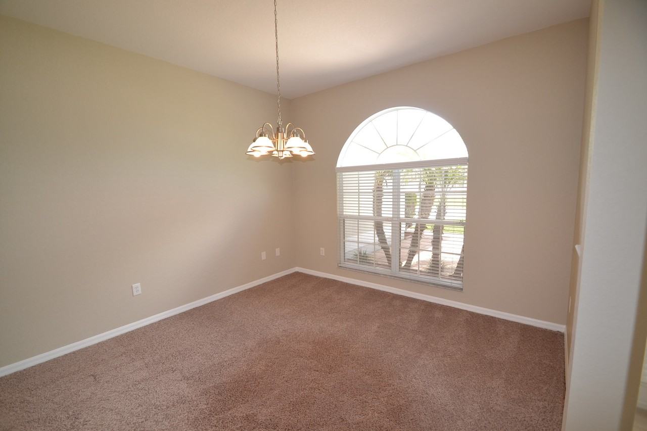 360 Terranova Blvd - Photo 2 of 12