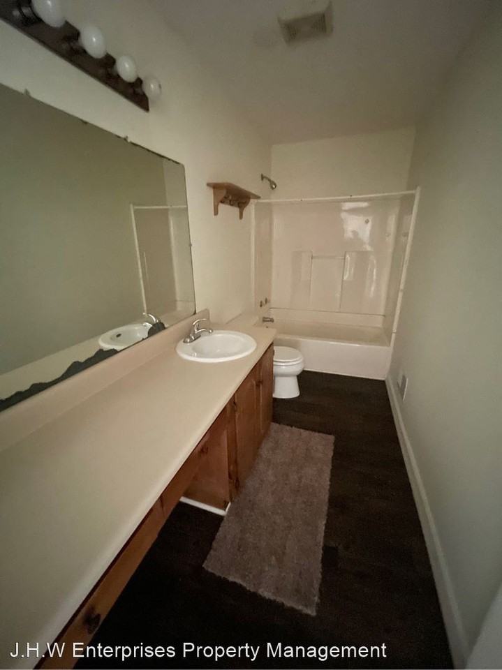 802-814 Adden Street - Photo 3 of 10