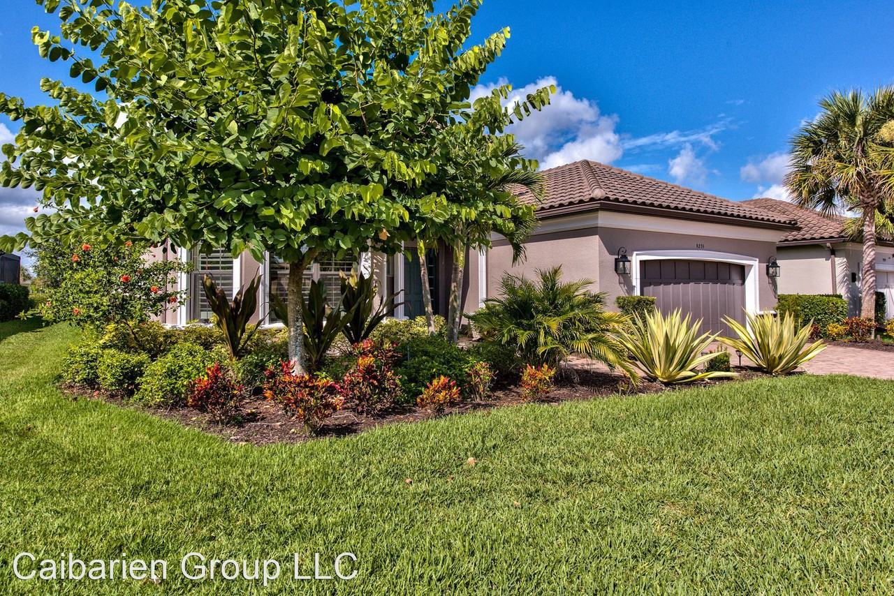 9235 Rialto Ln - Photo 2 of 39