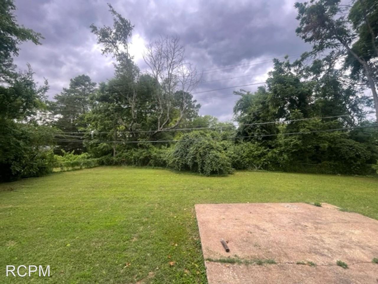 2111 Shady Lane Cir Nw - Photo 2 of 20