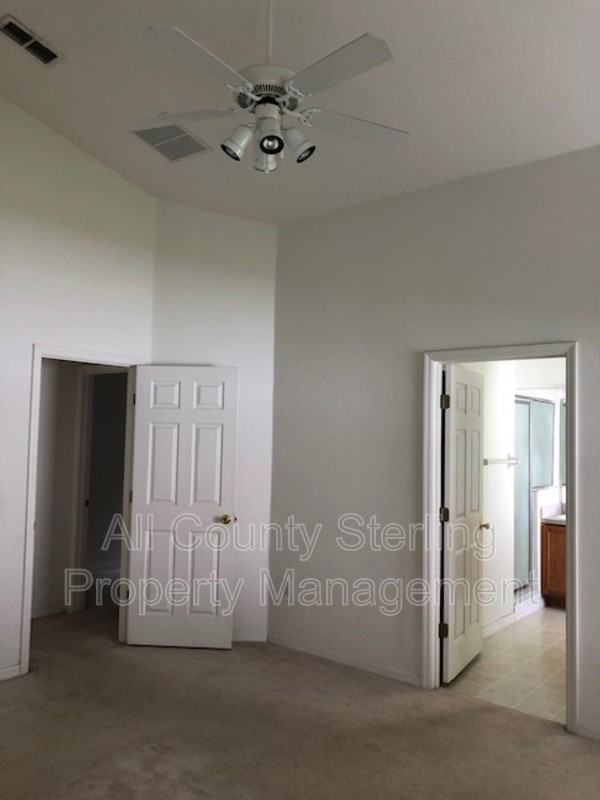 3028 Rob Way - Photo 7 of 11