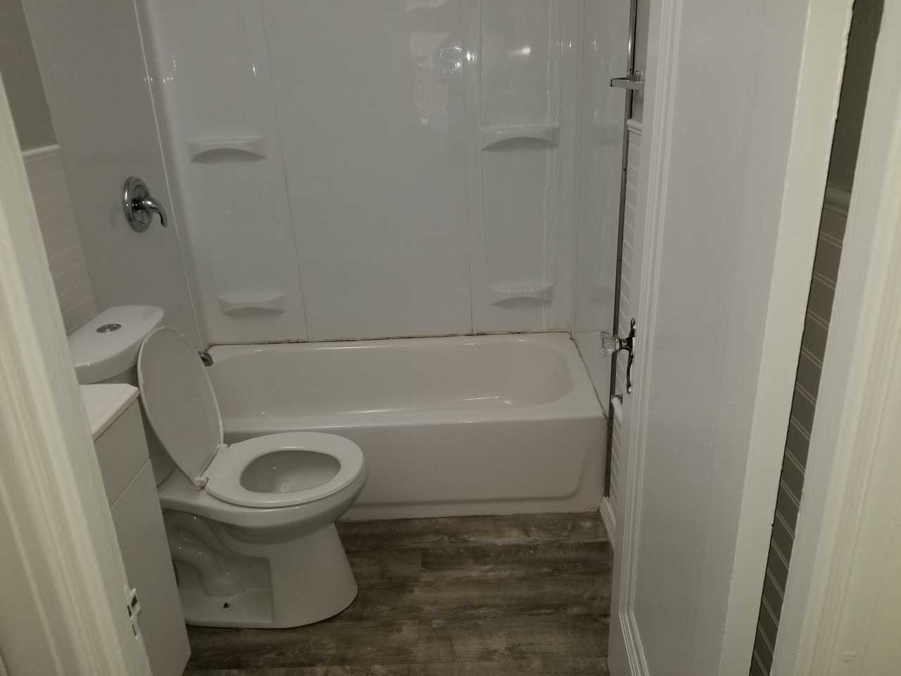 3705 Strandhill Rd - Photo 2 of 12