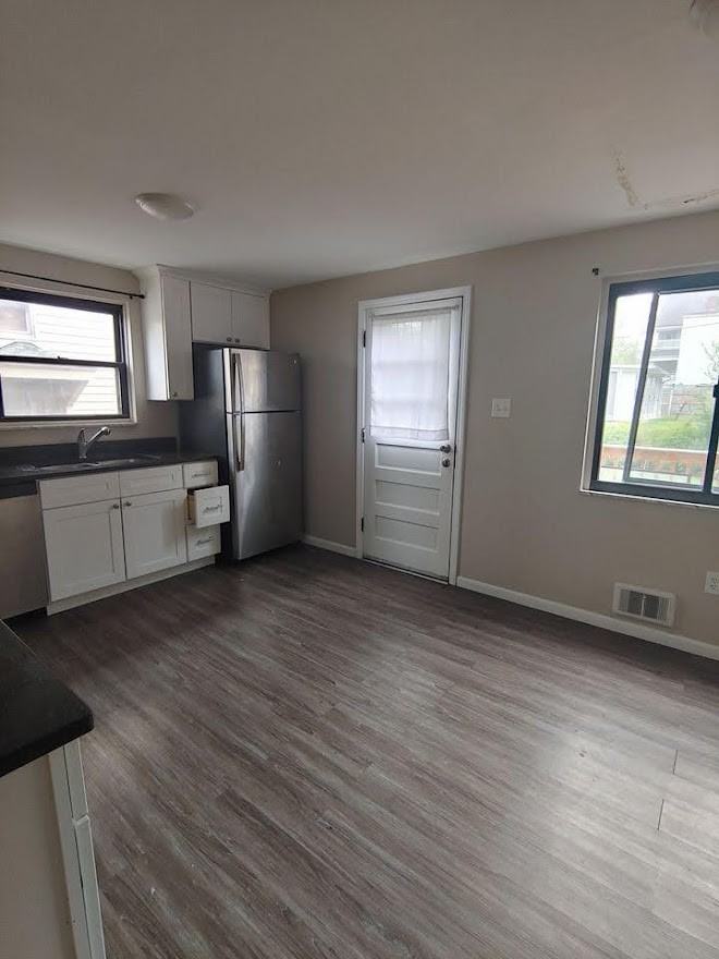 205-207 W Steuben St - Photo 3 of 13